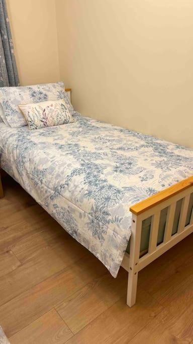 2 Bedroom Flat In Ardwick * Manchester